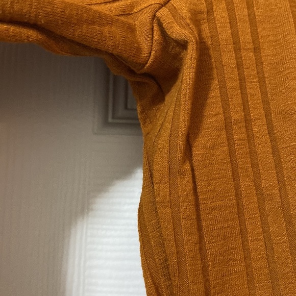 RW&CO Blouse - Picture 4 of 11